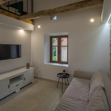 Stara Kuca Estate 公寓 Ljubuški